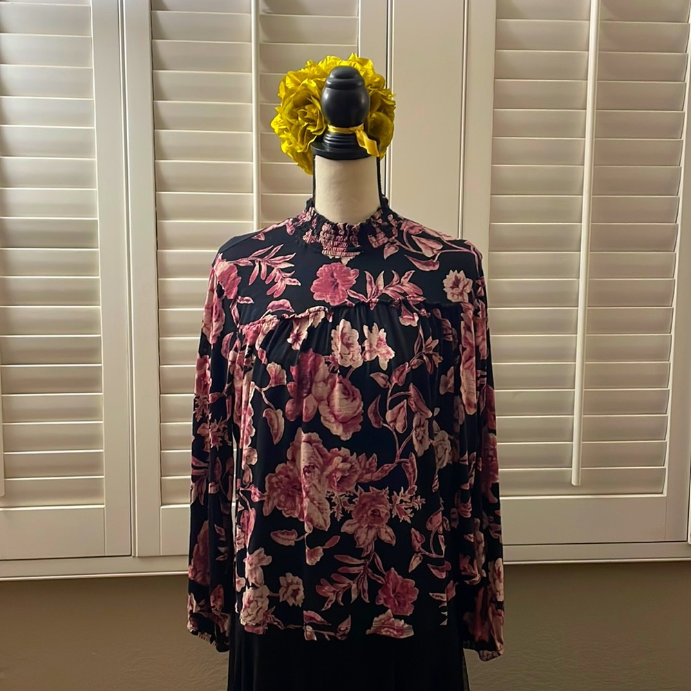 Lucky Brand long sleeve Blouse (large)